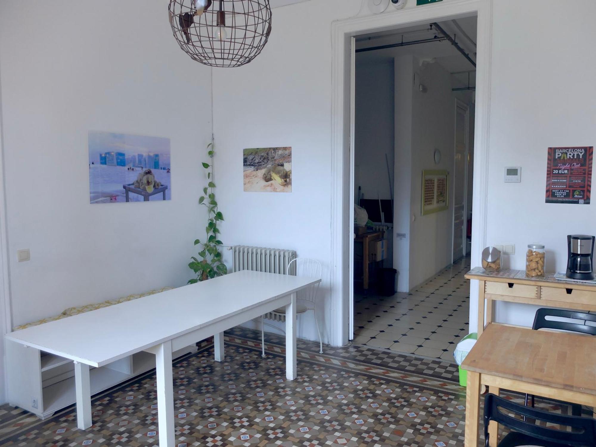 Fabrizzio'S Petit Hostel Barcelona Kültér fotó