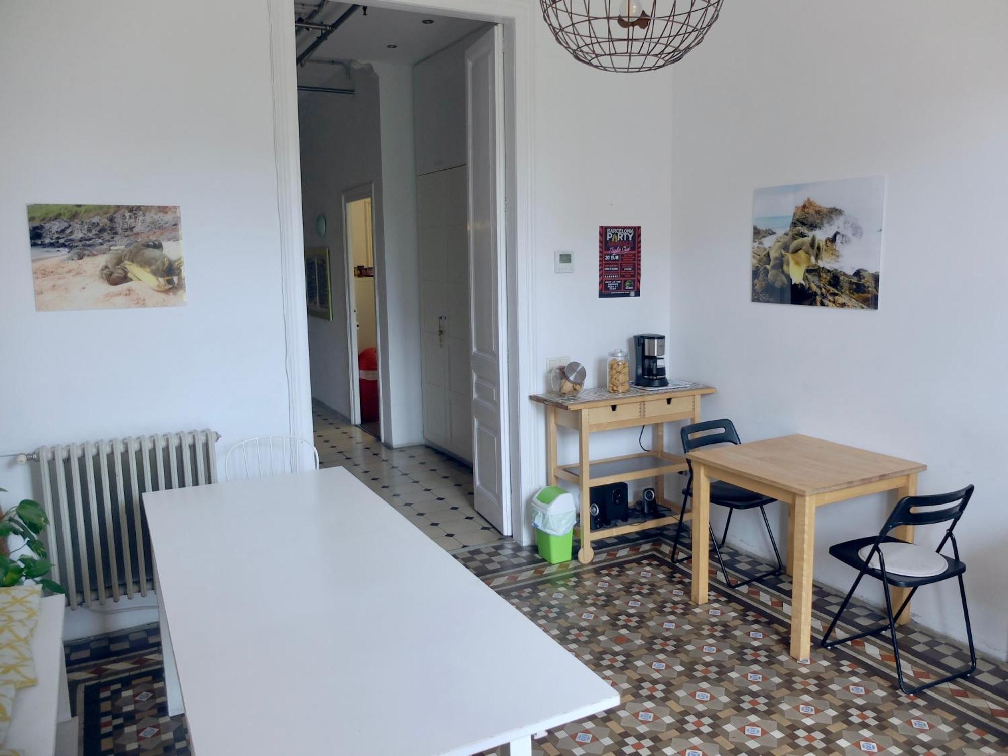 Fabrizzio'S Petit Hostel Barcelona Kültér fotó